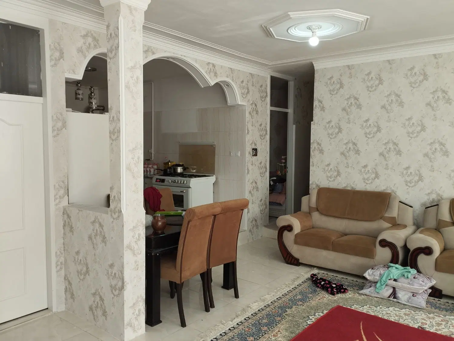 اجاره طبقه دوم الغدیر بهار ۱۱