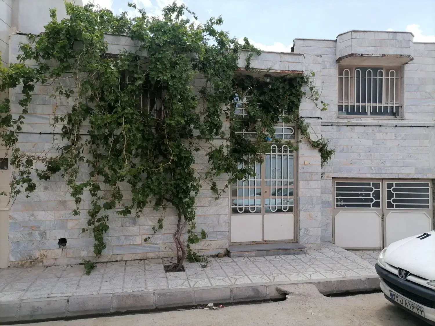 خانه فروشی سه خواب باهنر