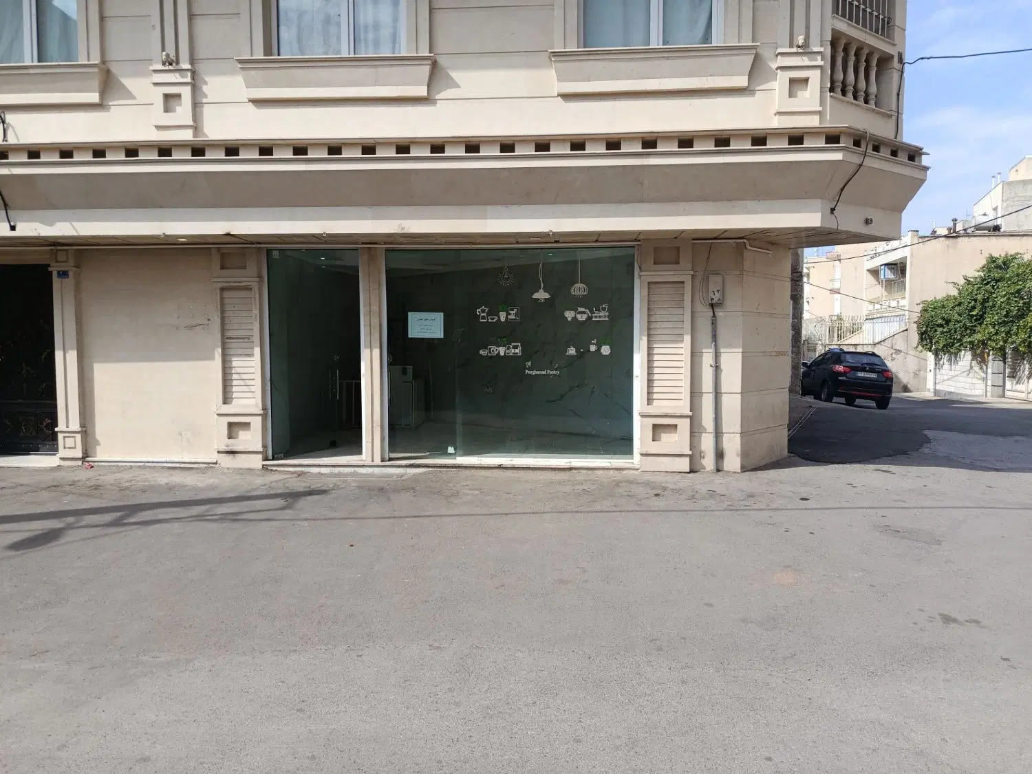 ۳۲ متر مغازه تجاری