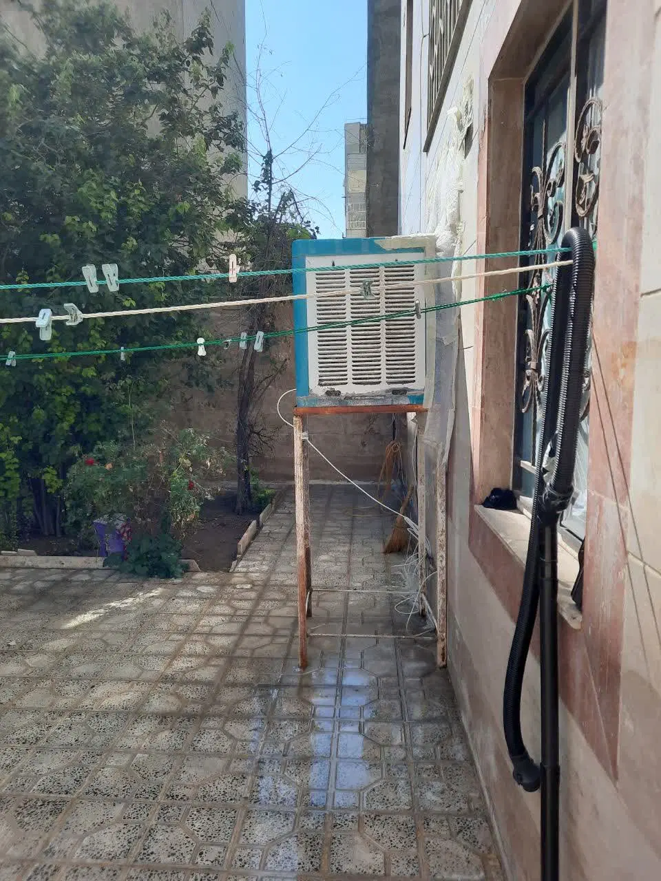 واحد آپارتمان تک واحد ۵۵متری