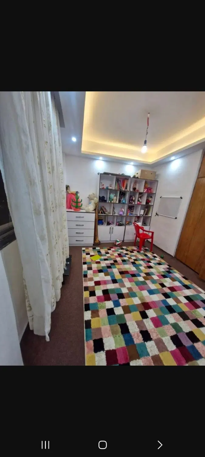 آپارتمان ۹۰متری تکواحدی