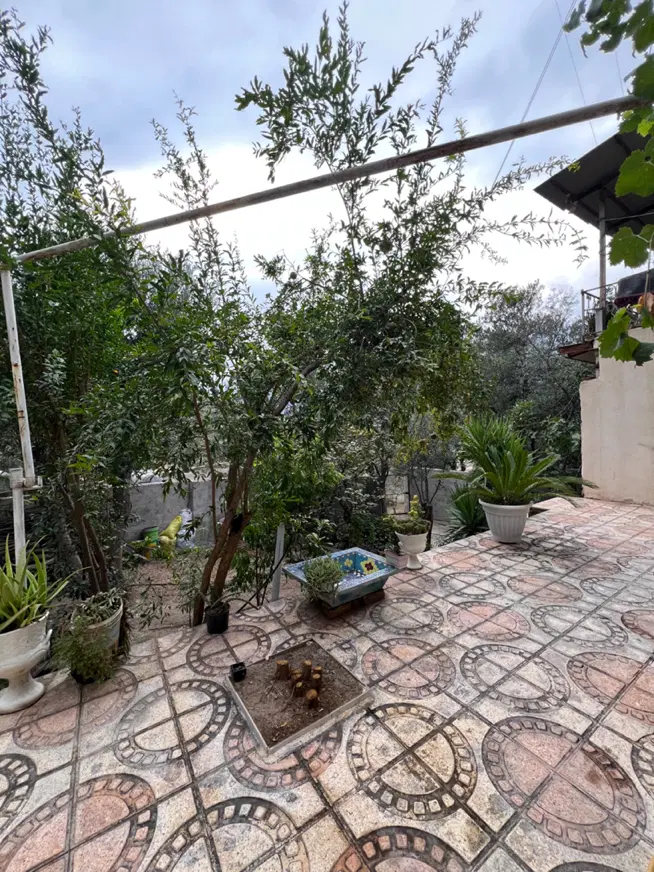 فروش یک دستگاه ویلا(دشتکان)