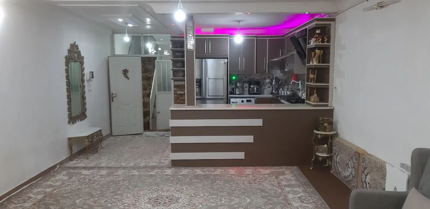 خانه سه راه گلسرخی