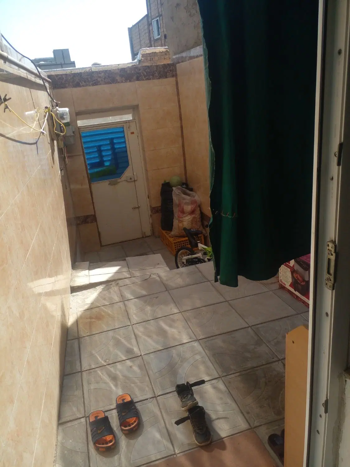 خانه فروشی در عباسی کوچه کرامت