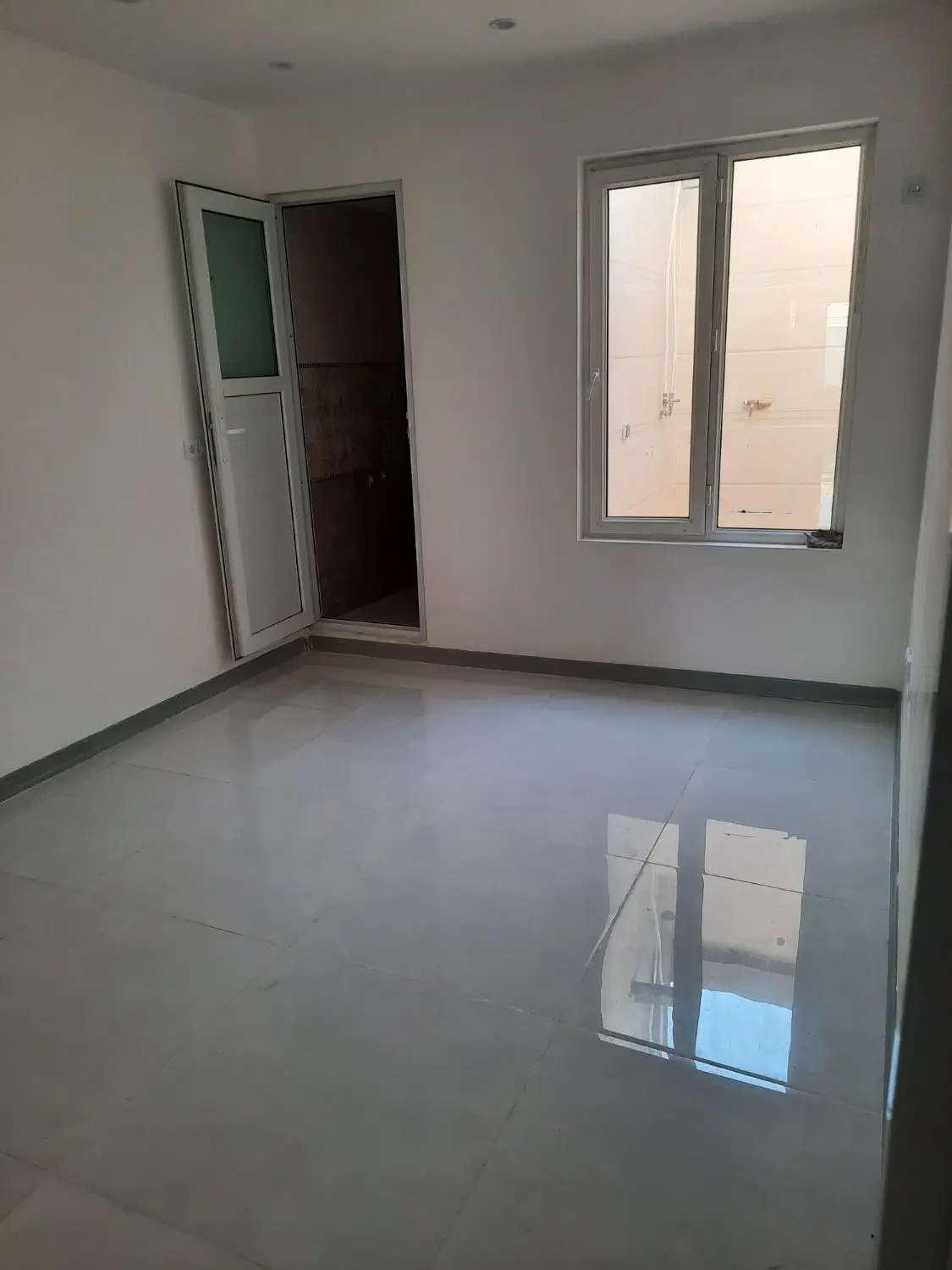 ویلایی تنگک۲