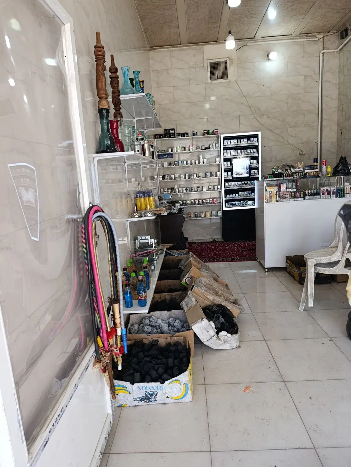 واگذاری مغازه ۲۰ متری دخانیات الهیه با شرایط عالی
