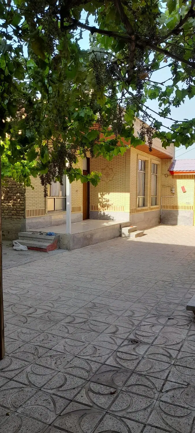 اجاره حیاط مستقل ۳۳۵ متری