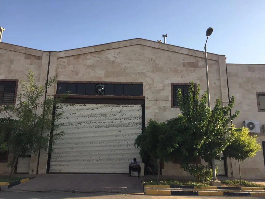 اجاره سالن ۶۰۰ متری