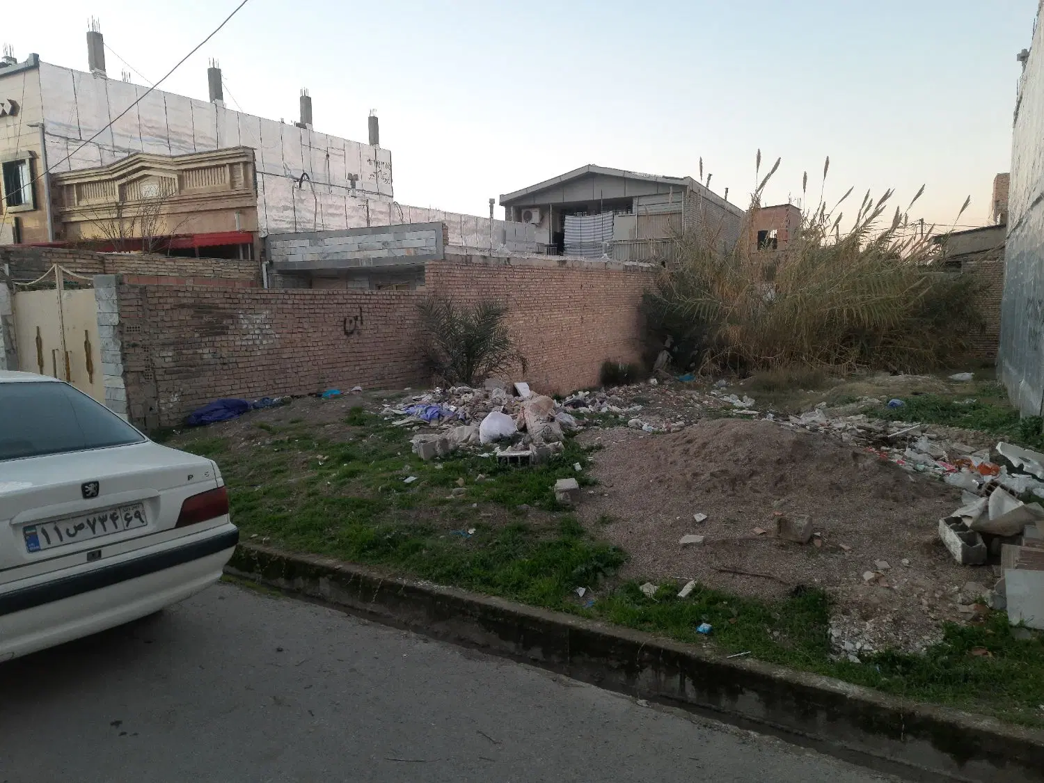 زمین سند دار.ابتدای اکبرآباد