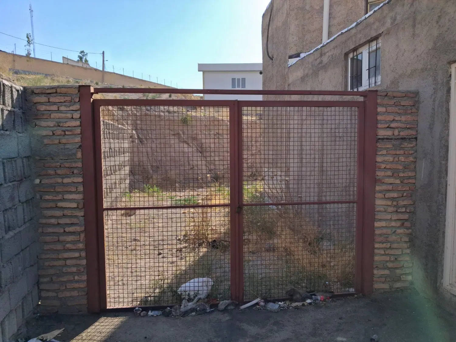 اجاره انبار رو باز