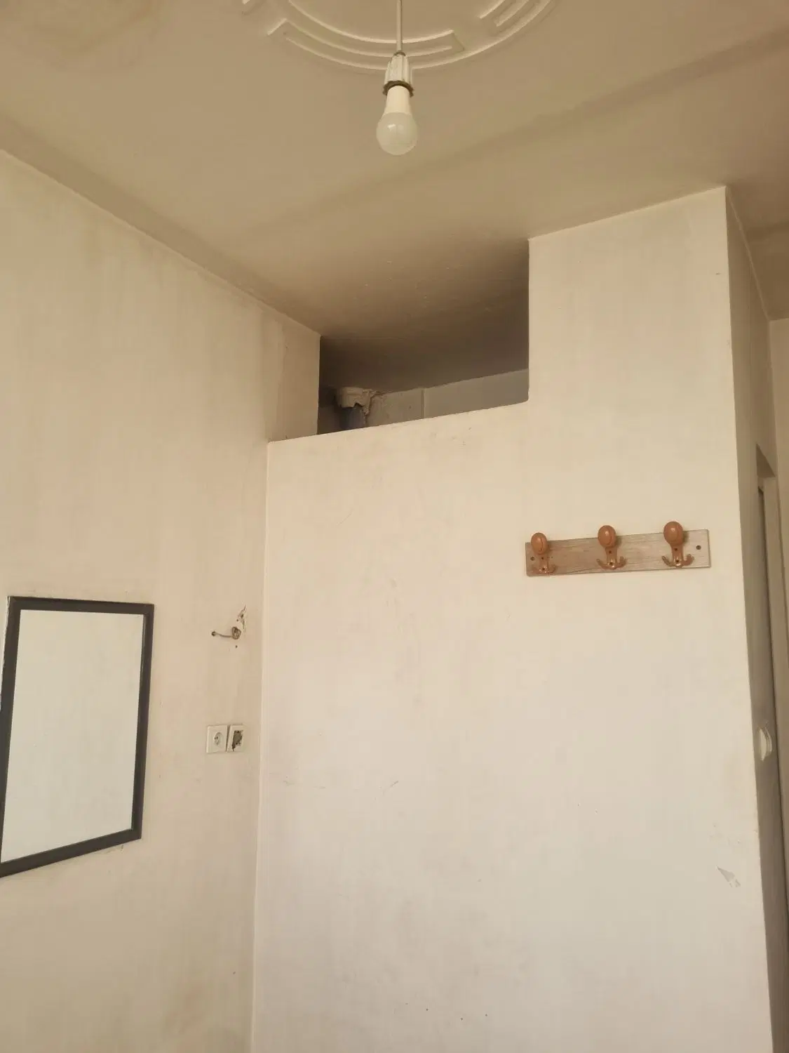 خونه ۶۰ متری ورامین