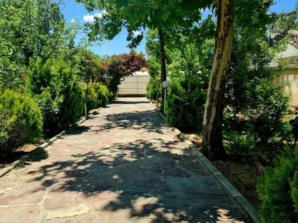 باغ فروشی  در کوهسار