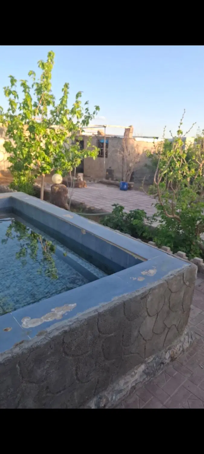 خونه باغ شیک چسبیده به شهر