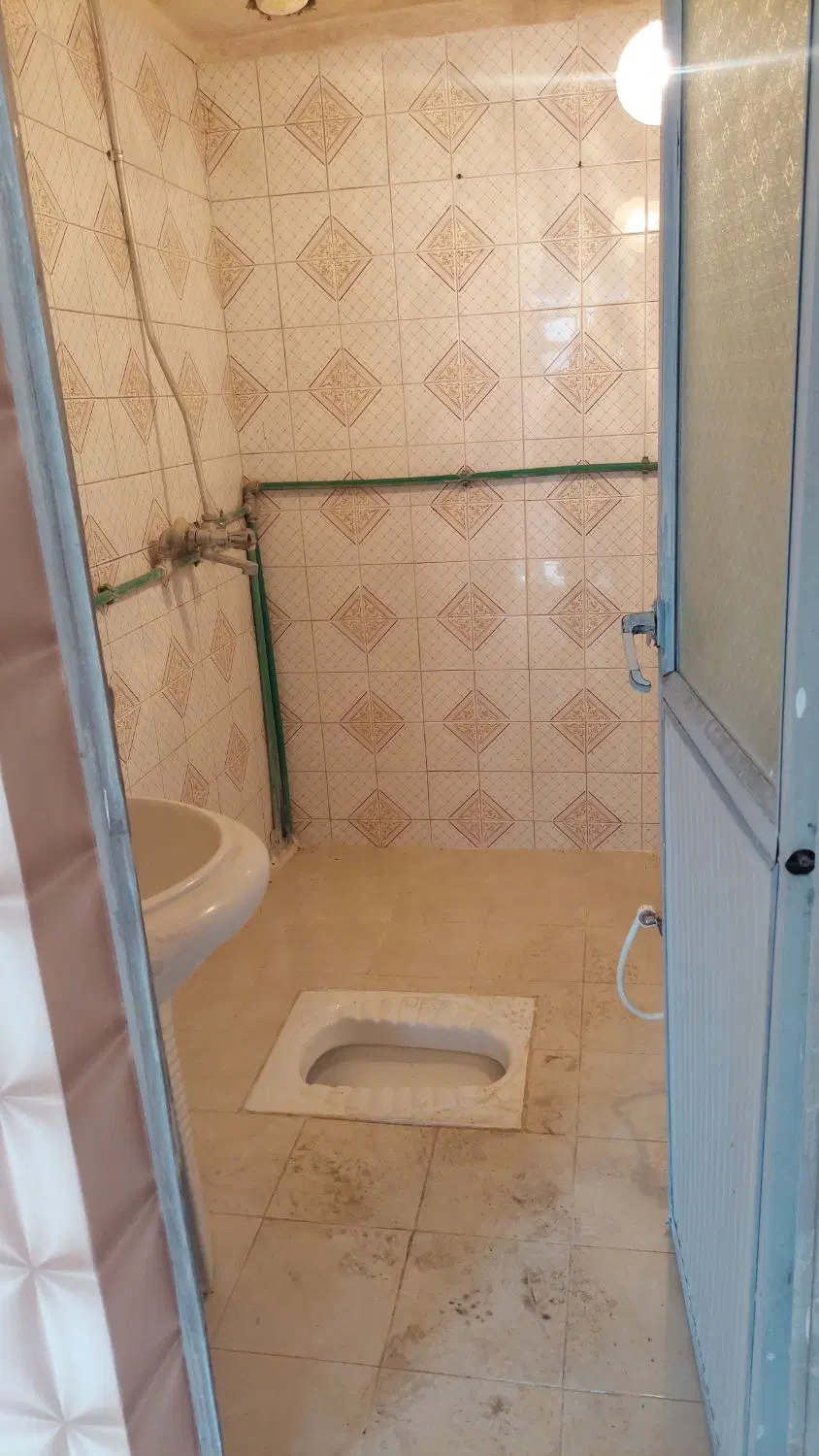 فروش طبقه اول ۵۰ متری فلکه گاز