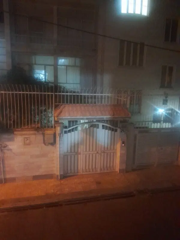 هم خانه خانوم