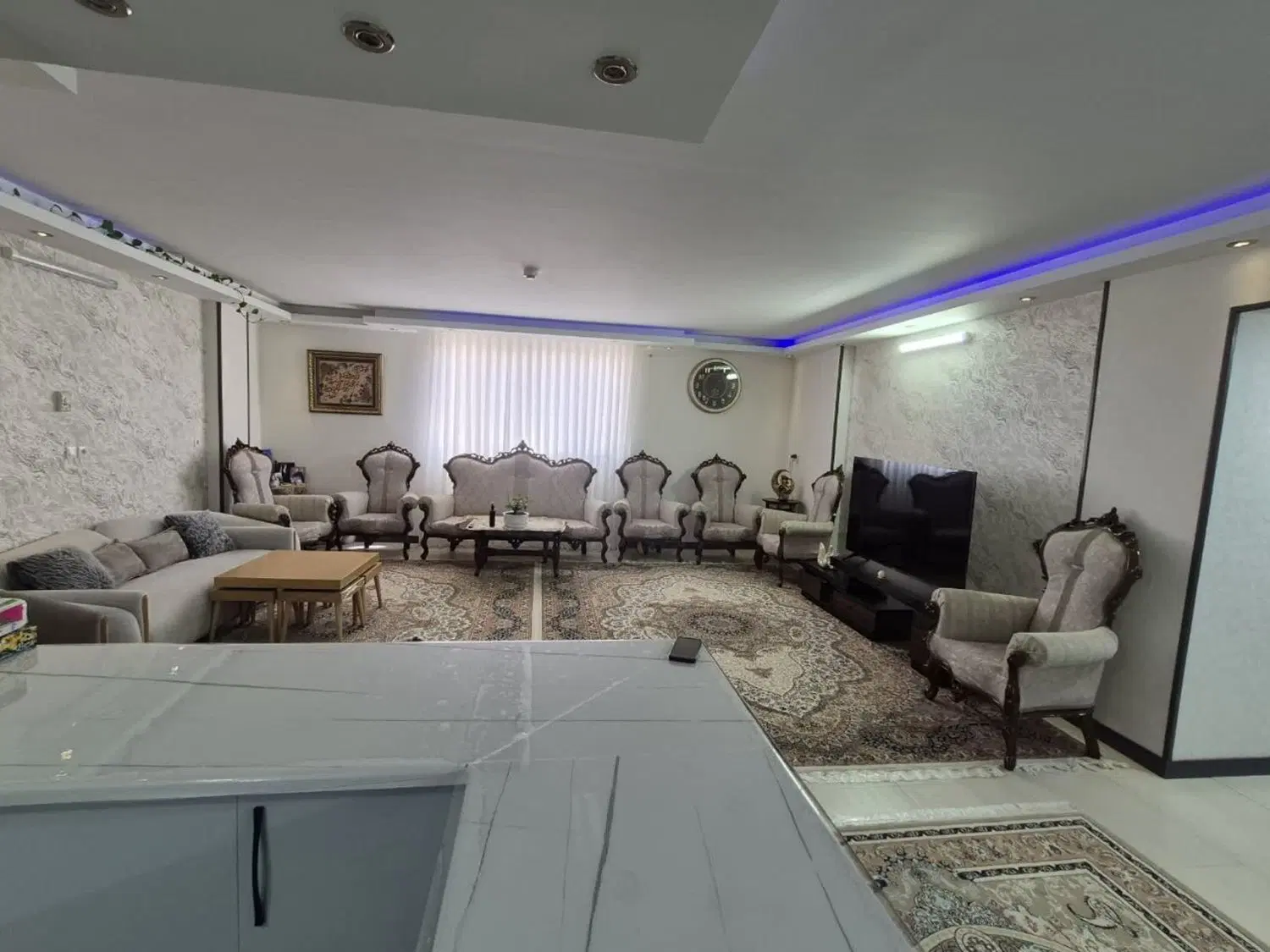 واحد آپارتمان ۳ خوابه شمالی جنوبی