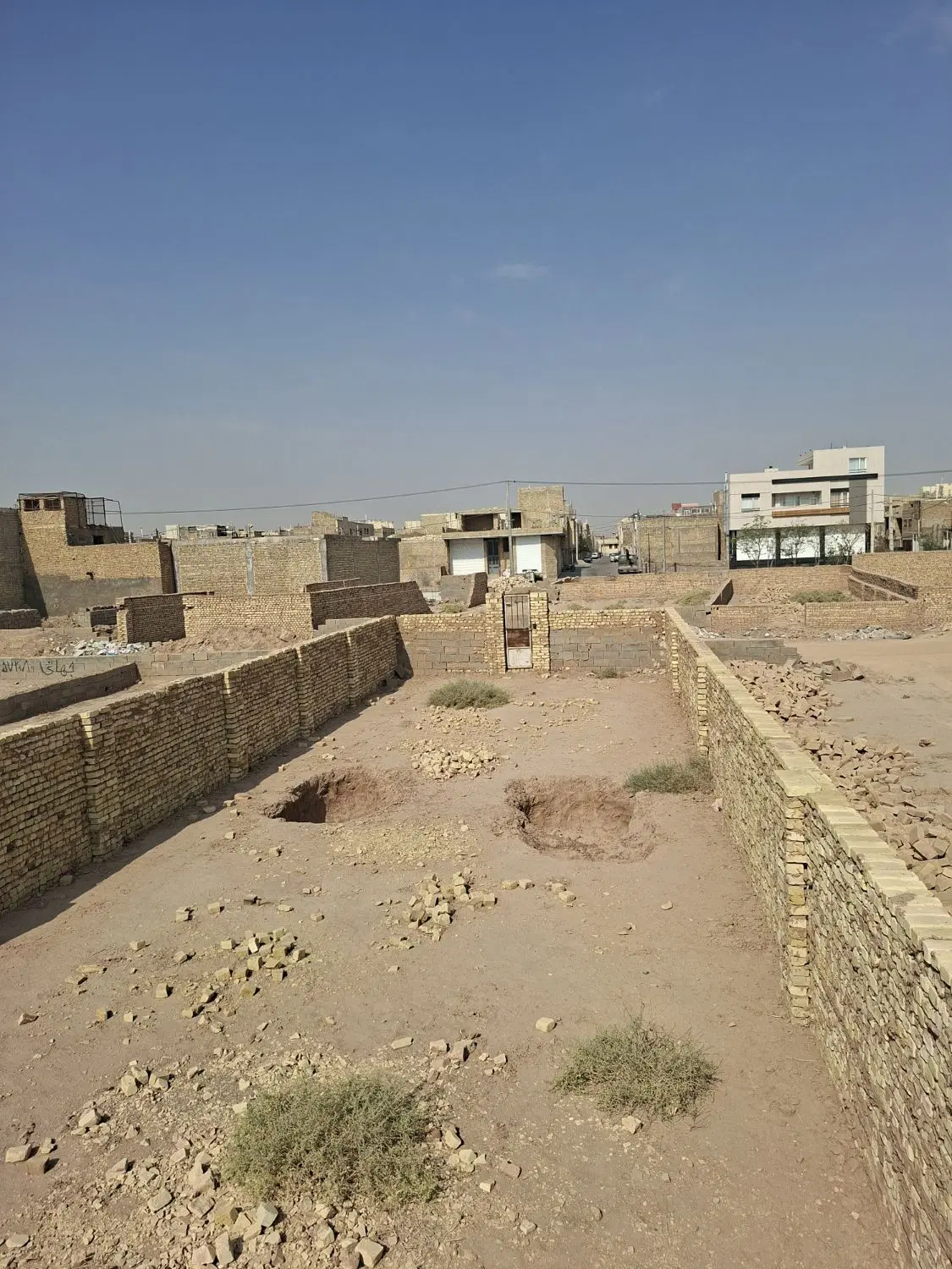 زمین خیابان صنعت