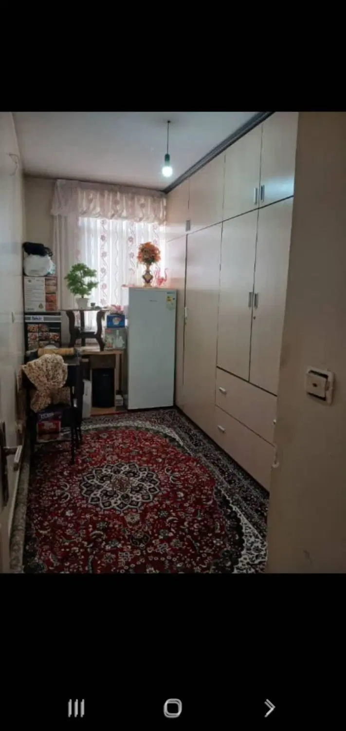 واحد ۷۰ متری خوش ن