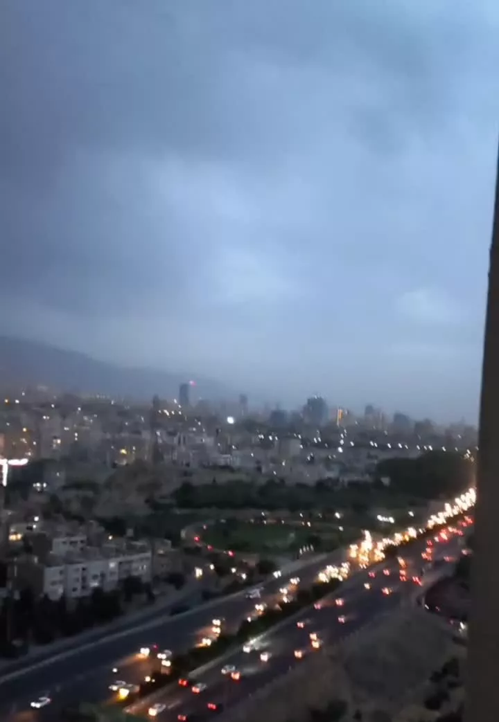پونک برج ۷۷ متر دوخواب