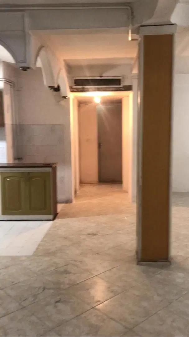 مجتمع مدرس ، ۱۲۱ متر مفید ، پارکینگ محوطه پروژه