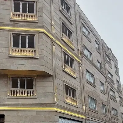 کوثر بلوک۸طبقه۴با بهارخواب ۱۳۰مترنوسازسنددار