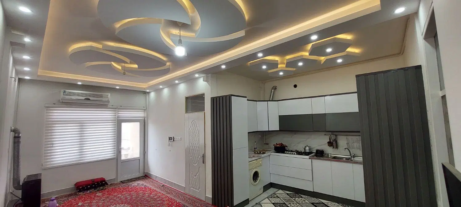 آپارتمان ۳ طبقه سعدی