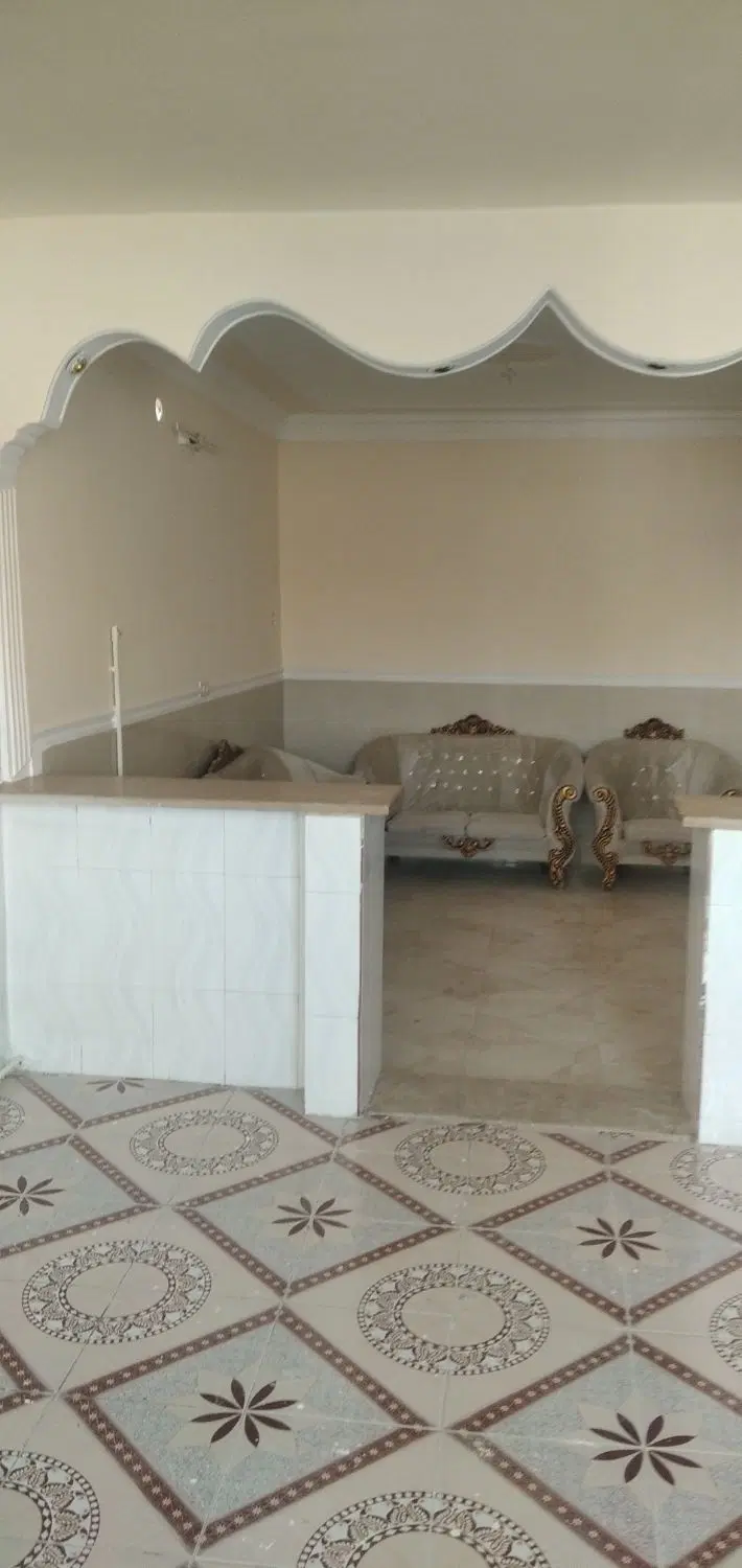 خونه 100 متری