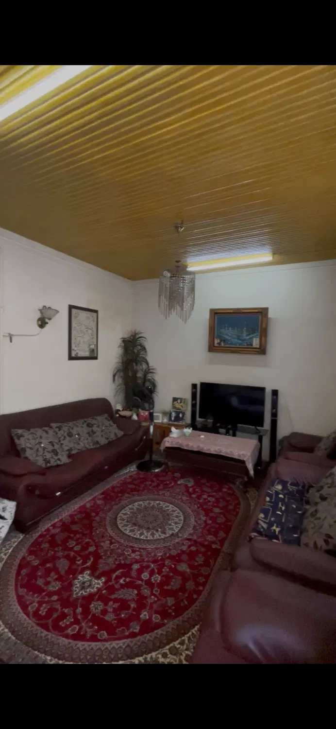 ویلایی قابل سکونت _ ۱۸۷متر_