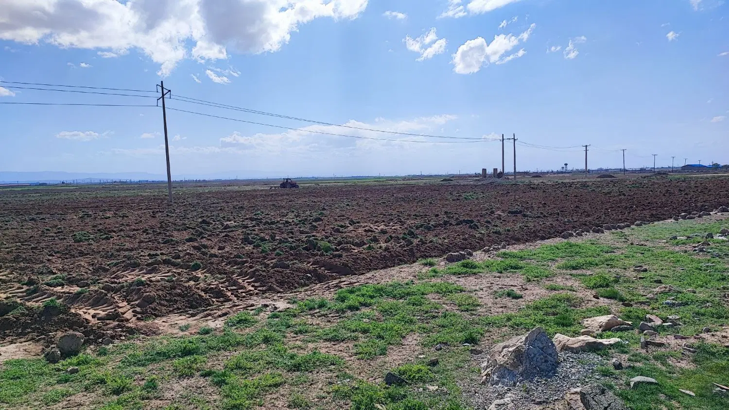 زمین نظرآباد سند تکبرگ جهت دامداری