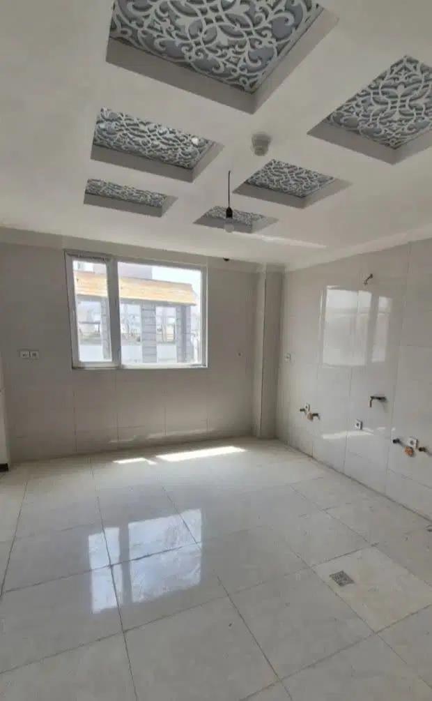 آپارتمان سبحانی ۱۱۰متری