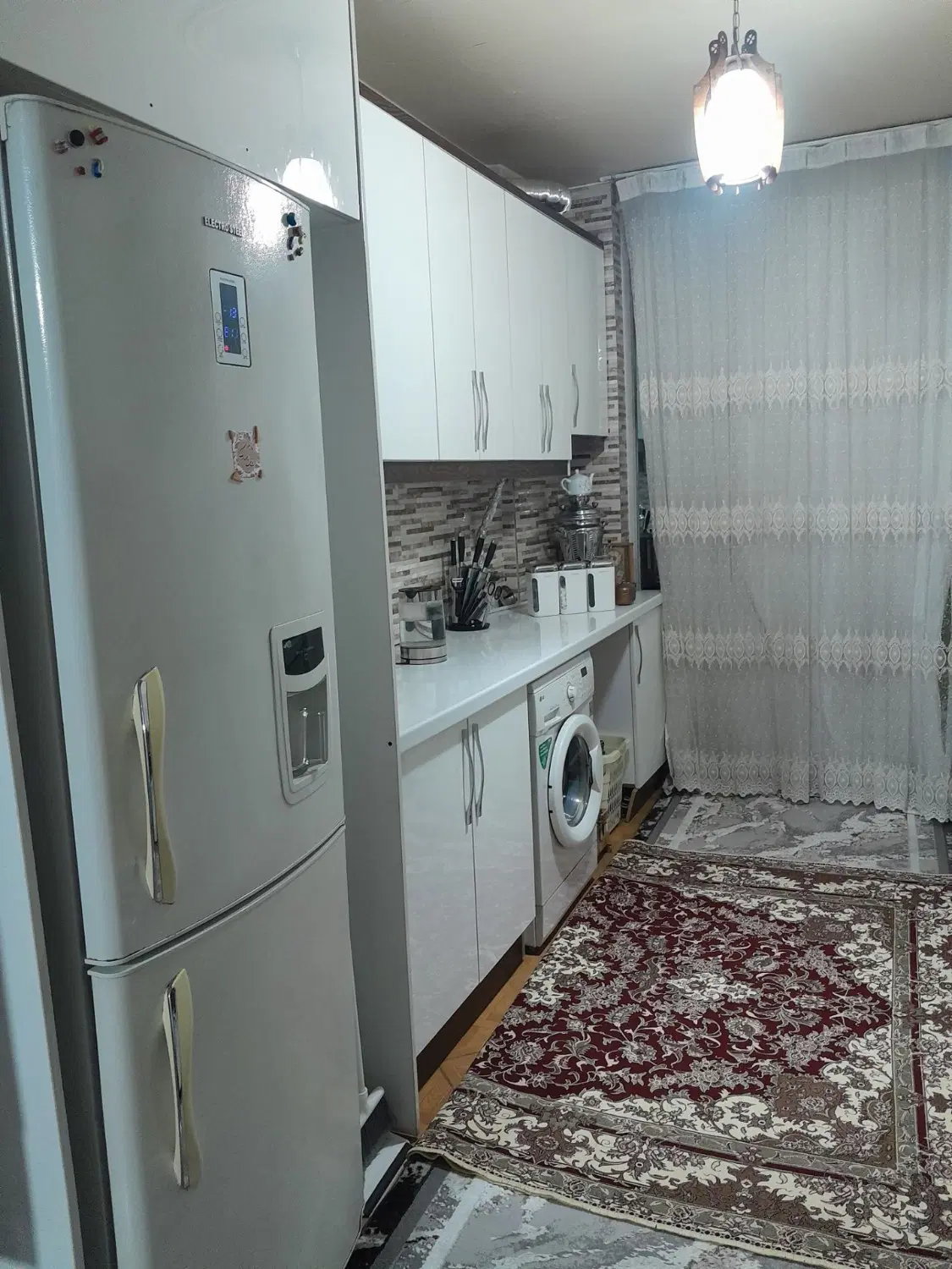 تکواحدی طبقه دوم بیست متری سینا