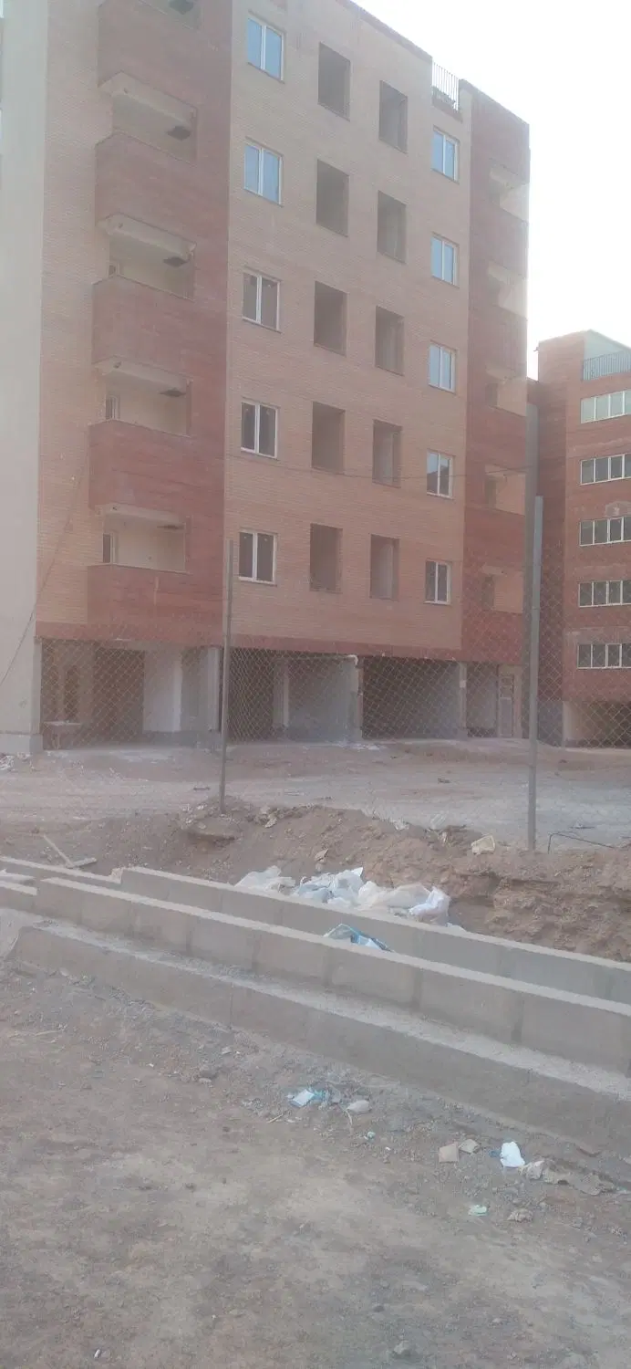 واحد ۹۳ متری خوش نام معاوضه با پرنیان