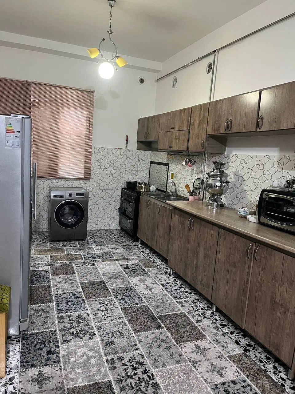 ویلایی دو سرویس سند ششدانگ (۲۵۰متر)