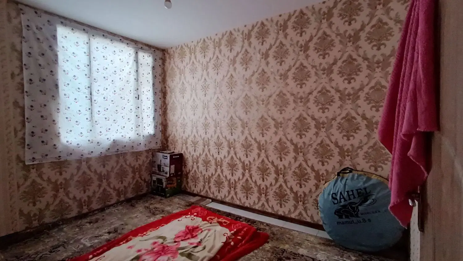 ۱۲۴متر ساختمان آذین ،فول لاکچری