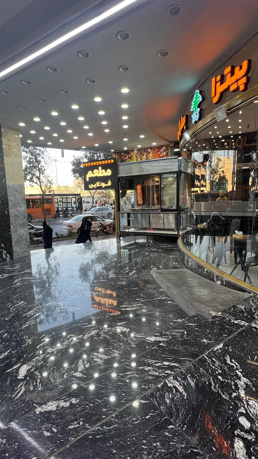 اجاره مغازه در خیابان اندرزگو