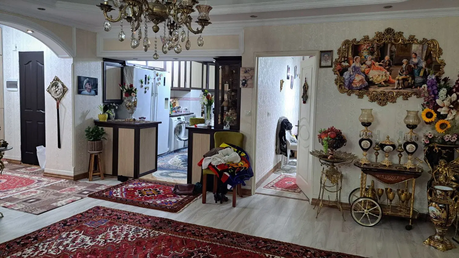 واحد آپارتمان ۱۱۱ متری در فرشته جنوبی