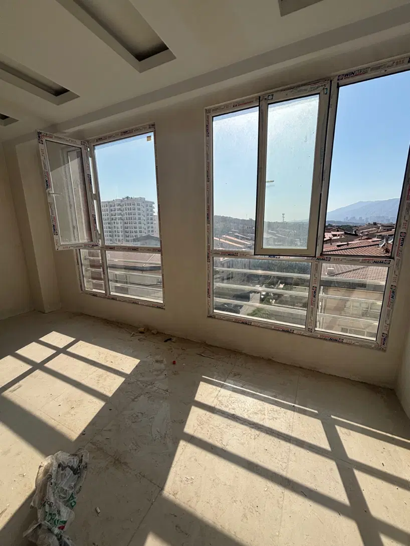 ۱۴۰ متر ۳ خواب تاپ لوکیشن همیلا سکونت سالیانه