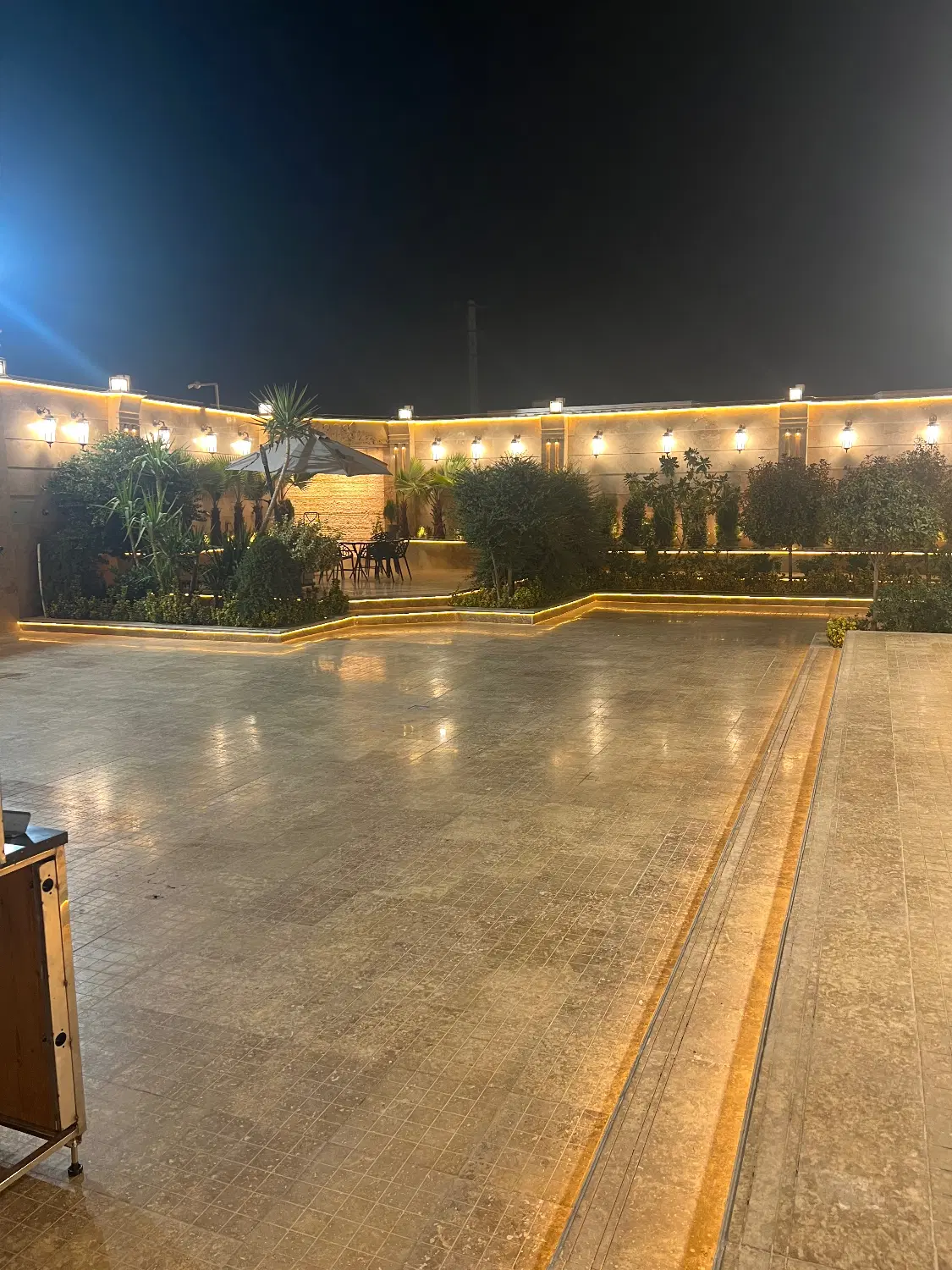 آپارتمان نوساز کلید نخورده