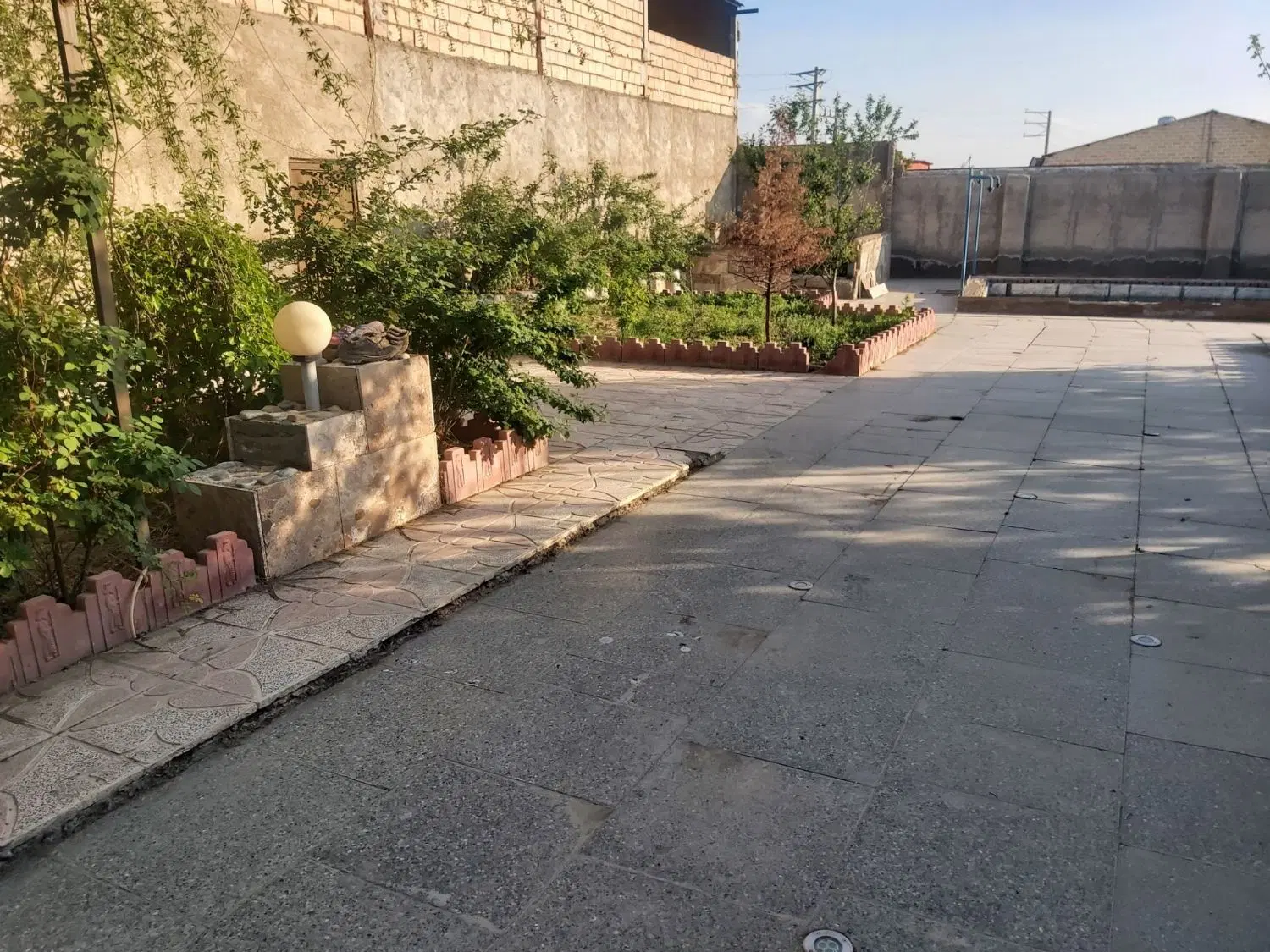 زمین خسروآباد