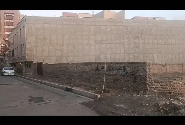 ۱۲۶۰متر زمین با جواز ساخت