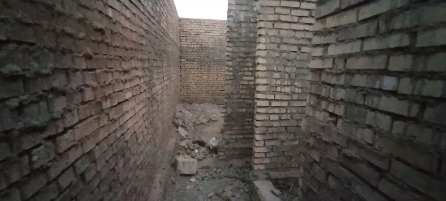 زمین نیمه کاره اخرصفالت کوی مشعلی