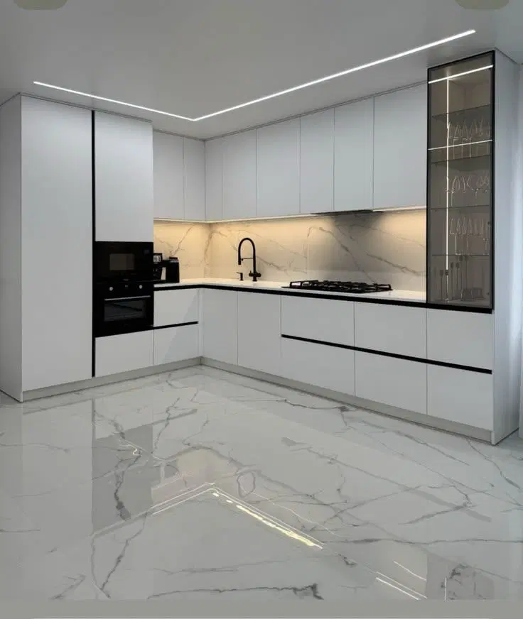 اپارتمان ۱۵۵ متر تحویل ۸ ماهه بلوار سمیه