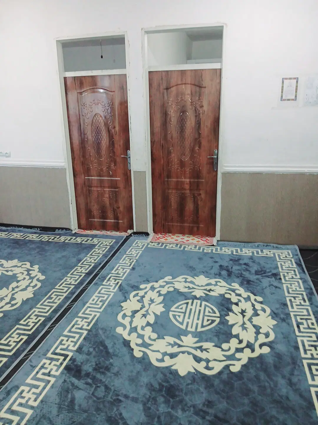 ویلایی ذالفقار ** ۱۲۲ **وسط