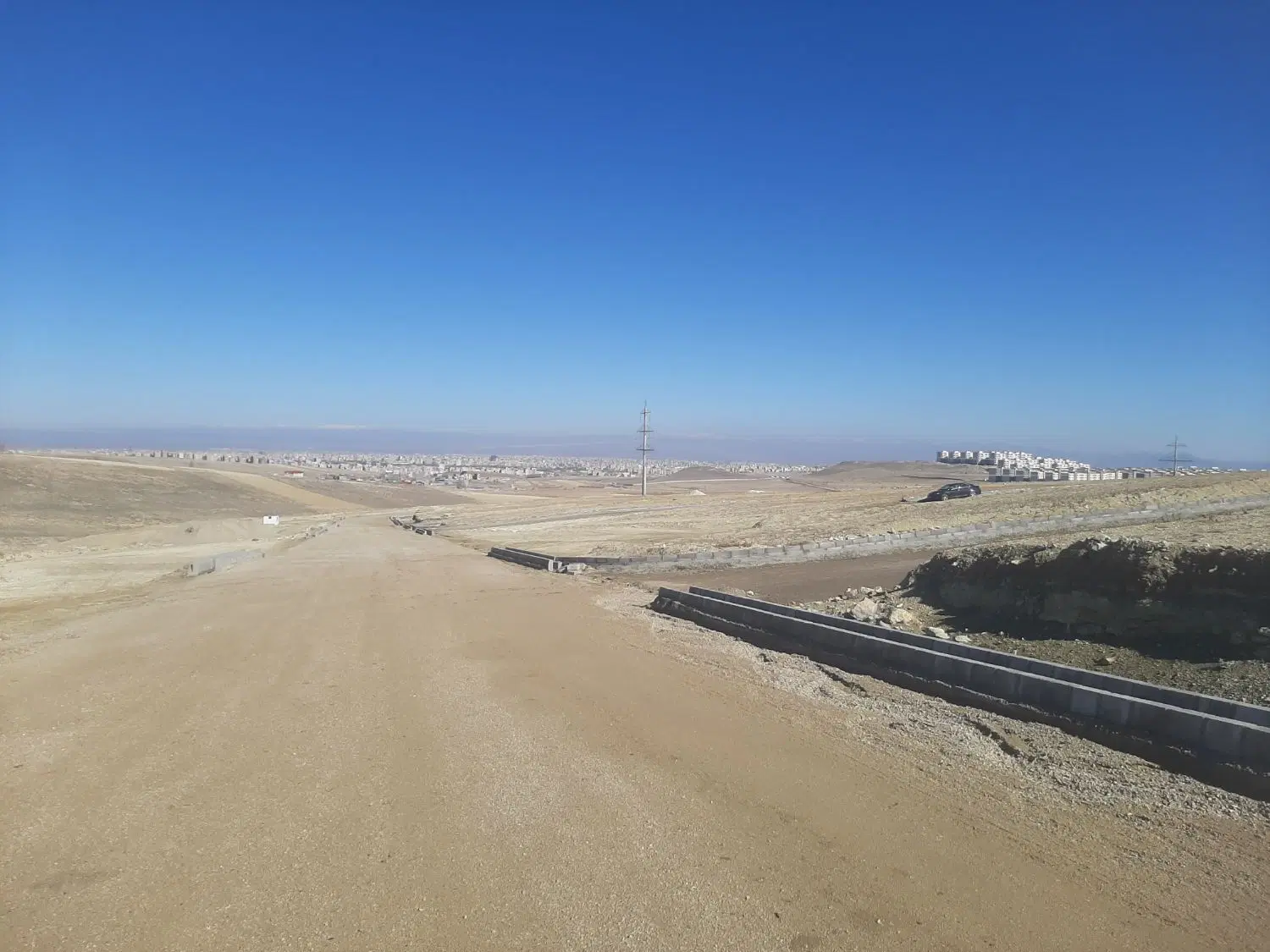 زمین مسکونی