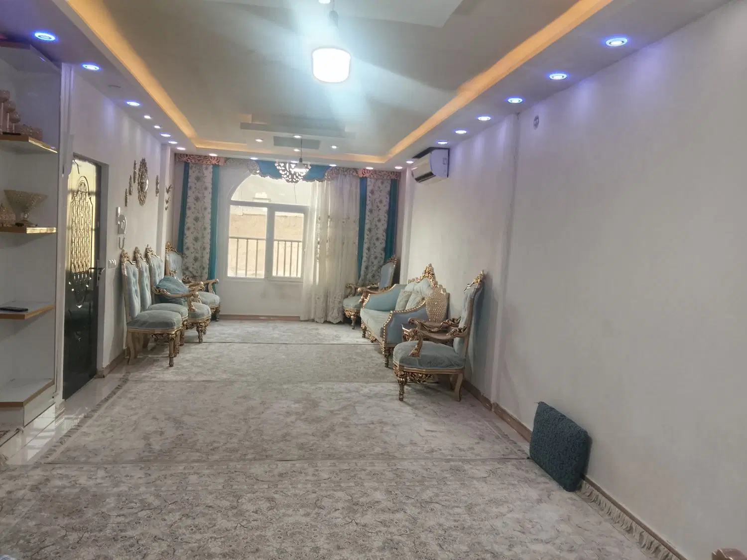 خانه ویلایی چهار طبقه لوکس و تمیز