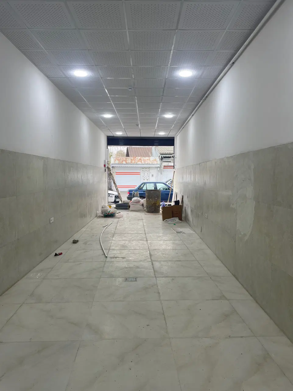 خرید مغازه تجاری سند دار بر خیابان اصلی در رشت
