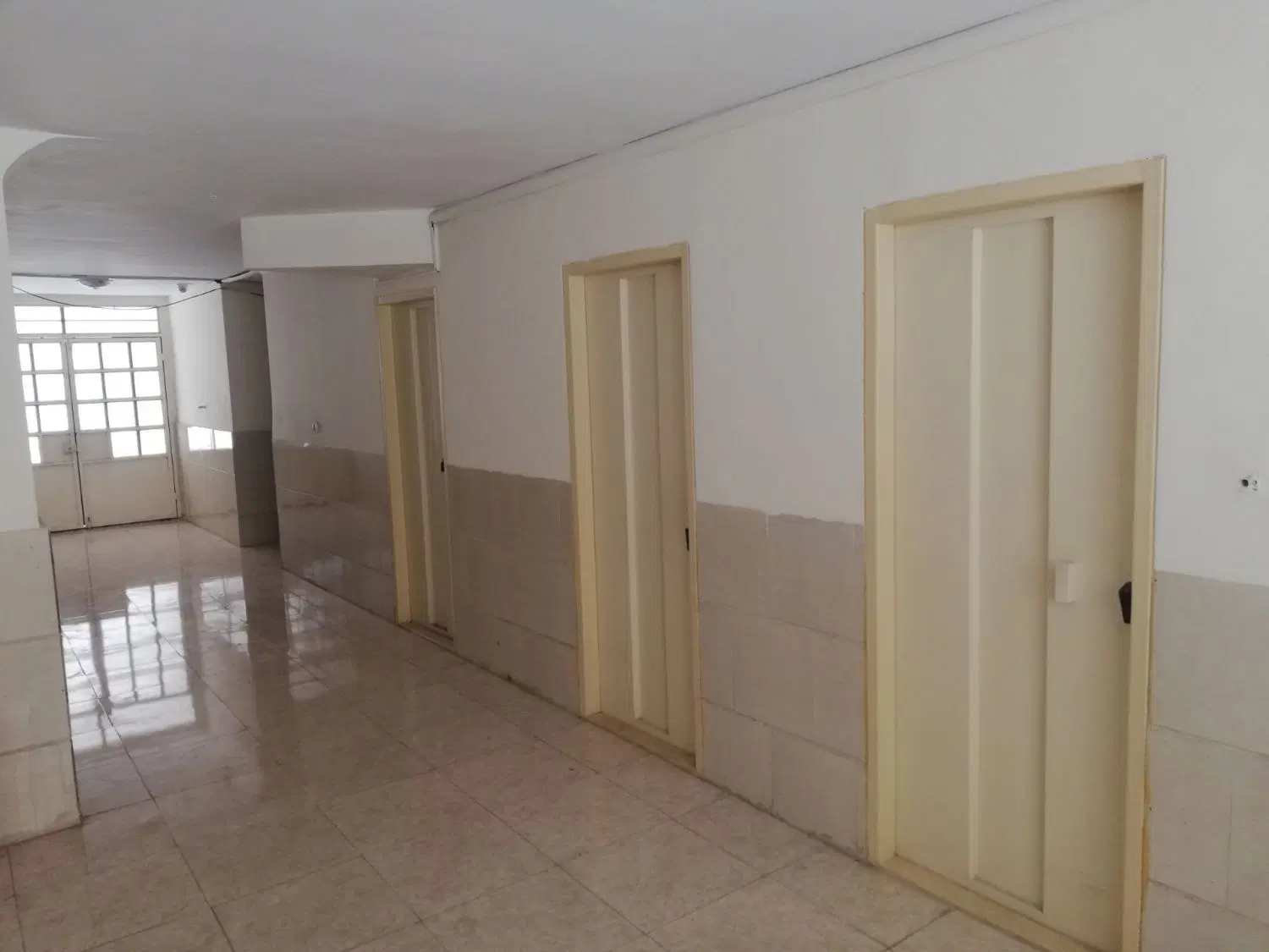 واحد اپارتمان مهرگان
