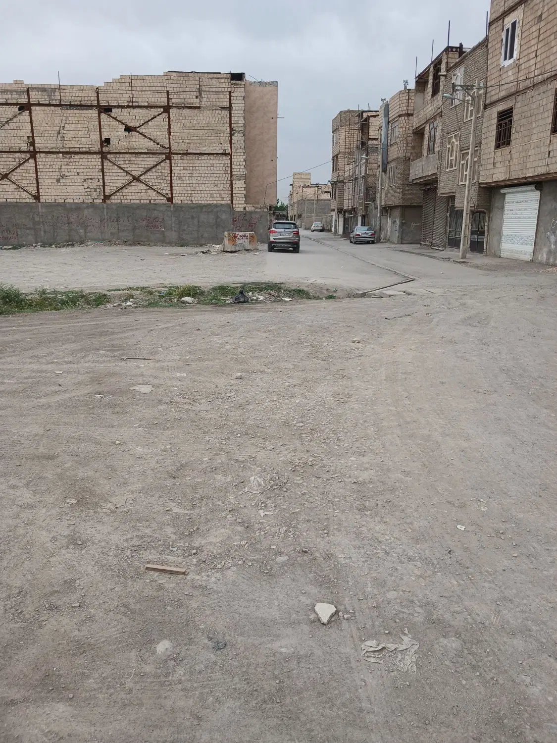 زمین ۶۰ متری دونبش ده متری