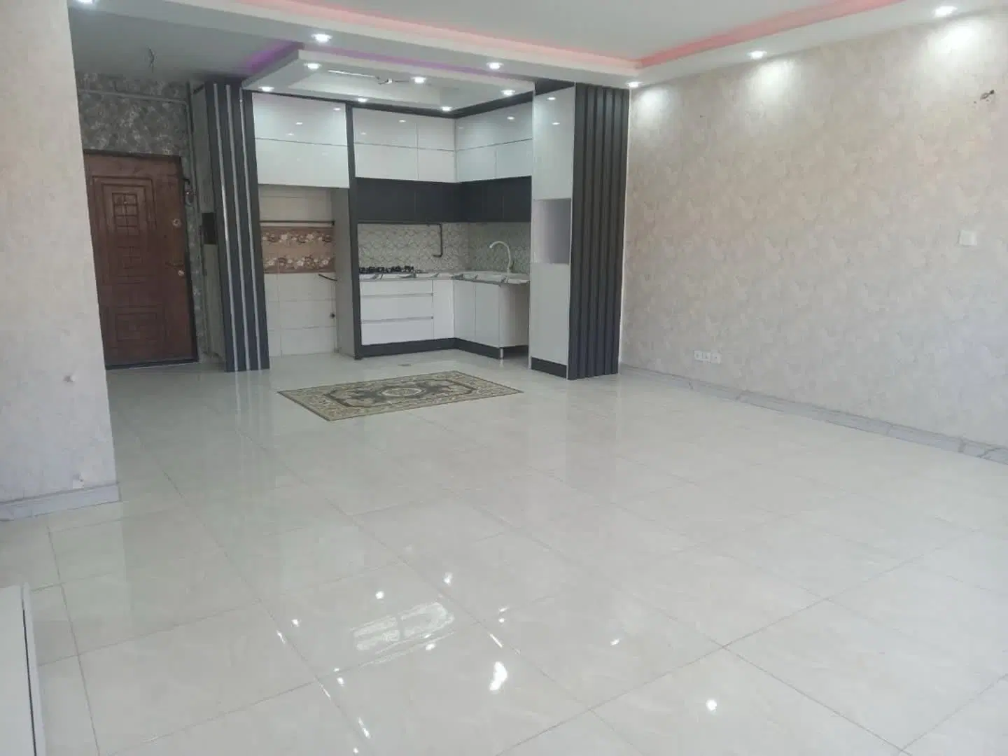 آپارتمان ۸۵ متری شهرک امید صفادشت