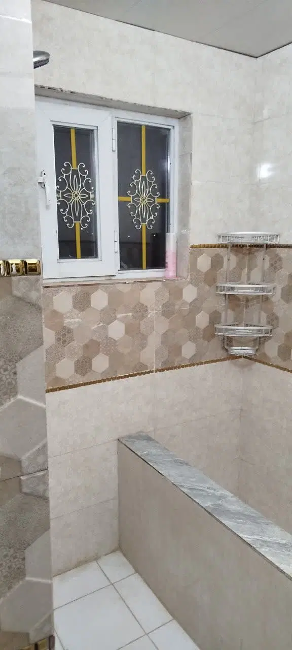 خانه دربست طبقه دوم انشعابات مجزا